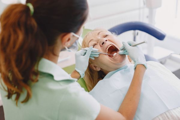 Top conseils pour choisir un dentiste à Uccle
